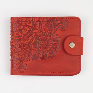 Гаманець червоний  складений, з тисненням (квіти)
