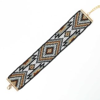 Браслет з бісеру