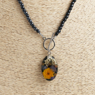 Кулон-намисто "Загадкові квіти"