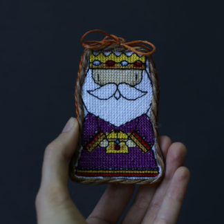 Іграшка новорічна вишита 90